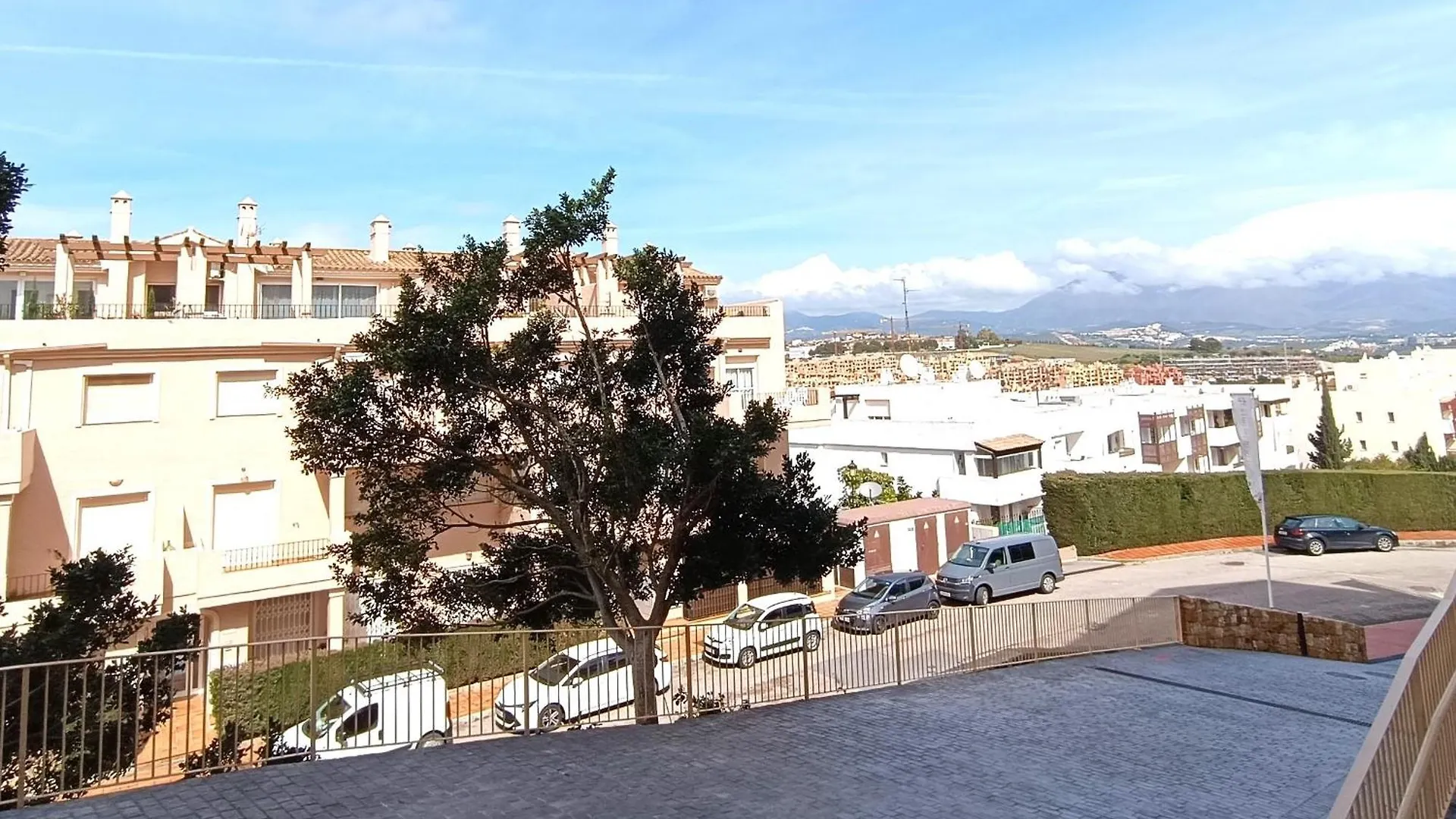 Apartamento Amplio, Comodo Y Familiar En Duquesa Hills Манилва 0*,  Испания