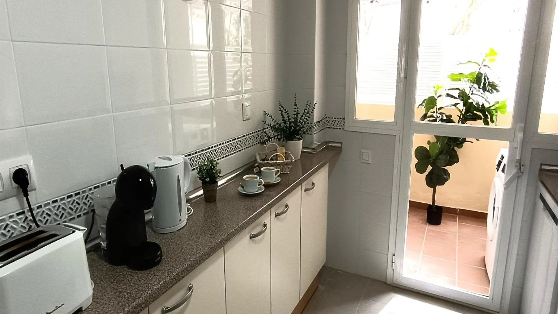 Apartamento Amplio, Comodo Y Familiar En Duquesa Hills Манилва Апартаменты