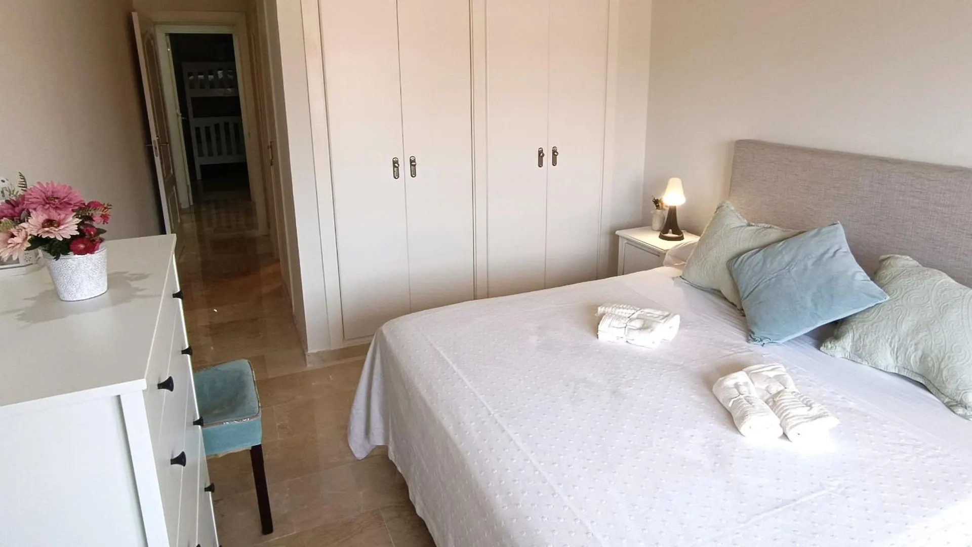 Апартаменты Apartamento Amplio, Comodo Y Familiar En Duquesa Hills Манилва