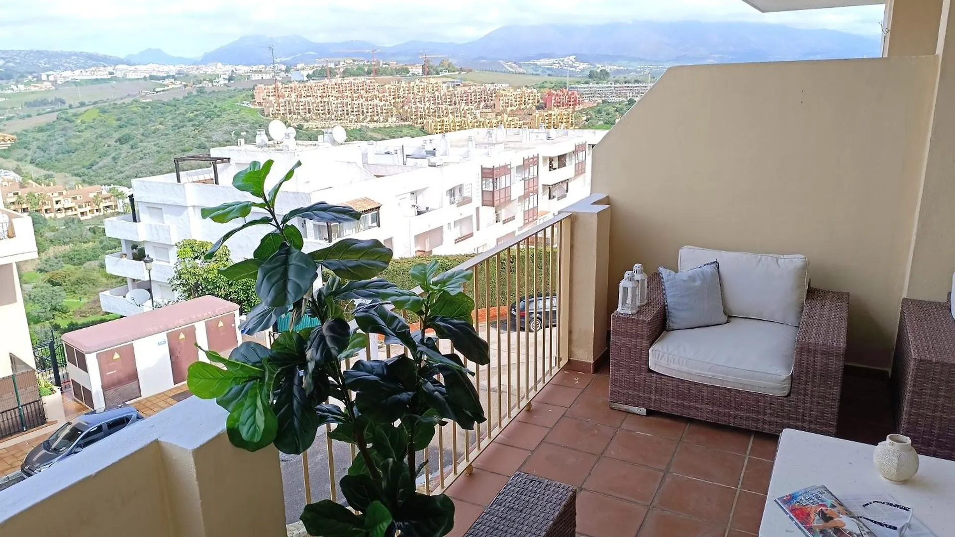 Апартаменты Apartamento Amplio, Comodo Y Familiar En Duquesa Hills Манилва