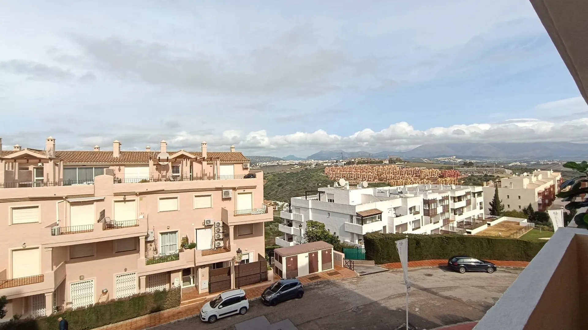 Apartamento Amplio, Comodo Y Familiar En Duquesa Hills Manilva 0*,